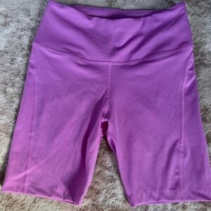 Women’s Nike biker shorts